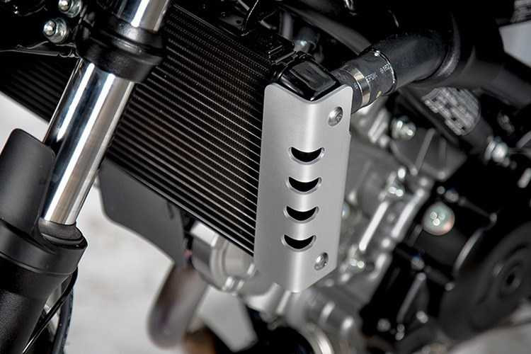 suzuki-sv650-scrambler-2017-gia-tu-195-trieu-dong-hinh-11