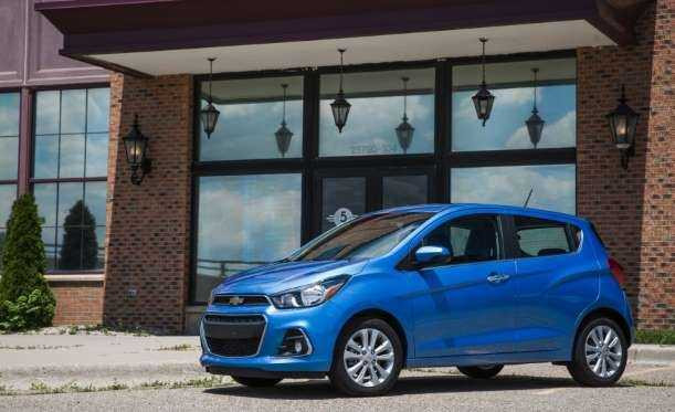 10 xe hoi moi re nhat nam 2017 hinh anh 3