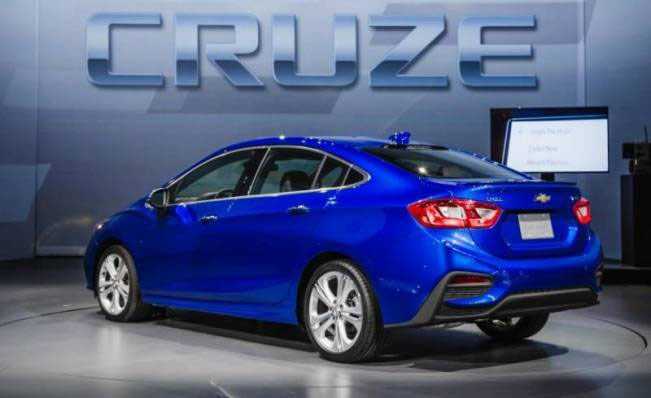chevrolet-cruze-2017-ban-diesel-chot-gia-557-trieu-hinh-9