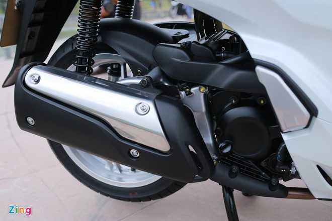 Anh thuc te Honda SH 300i ABS gia 248 trieu vua ra mat o VN hinh anh 12
