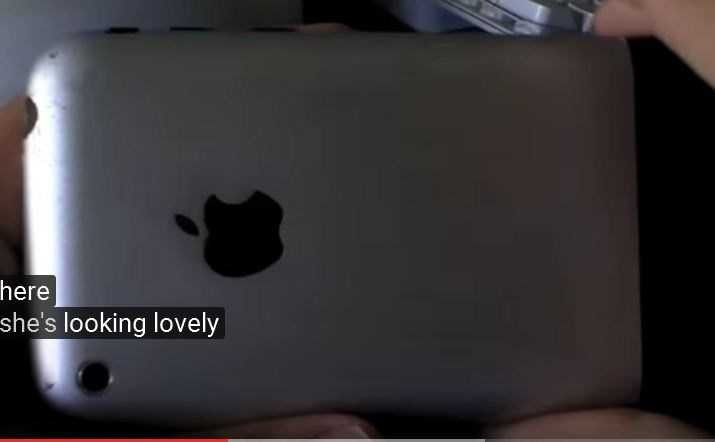 iphone-doi-dau-gia-nua-ty-chua-dap-hop-gay-sot-hinh-5