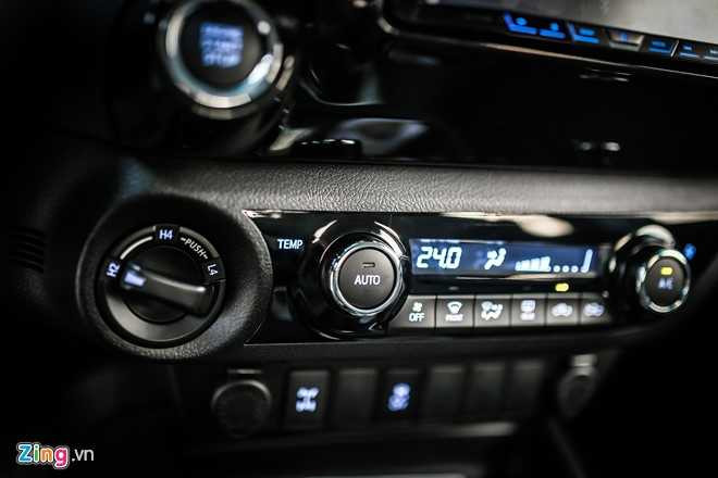 Anh Toyota Hilux 2.8G 2016 gia 870 trieu dong hinh anh 11