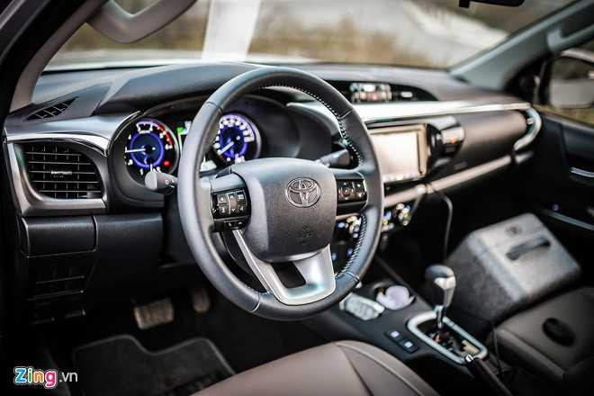Anh Toyota Hilux 2.8G 2016 gia 870 trieu dong hinh anh 8