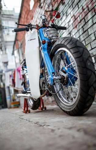 Honda-Cub-78-do-4