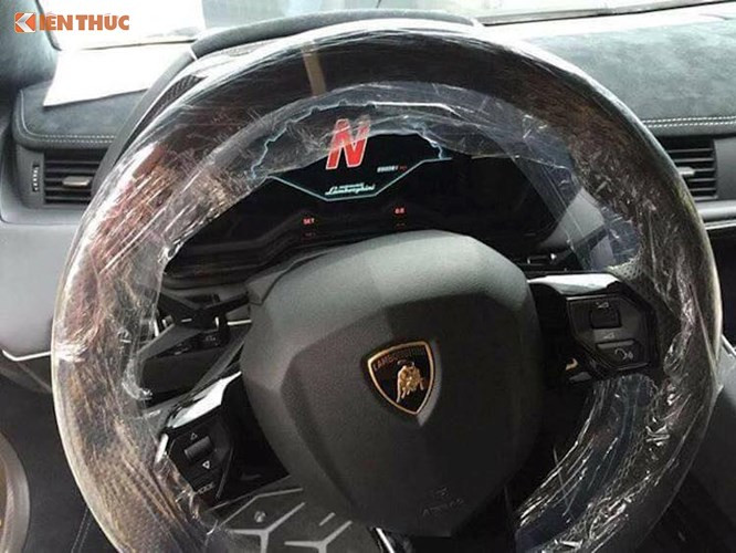 dap-thung-sieu-xe-lamborghini-aventador-khung-nhat-vn-hinh-3