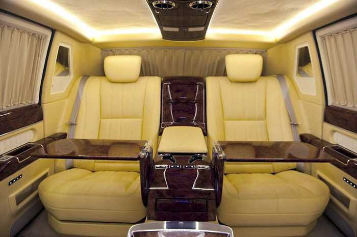 Xe sản xuất cho Tổng thống Putin có giá 1,2 triệu USD ảnh 9