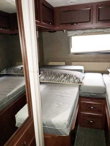 nha-di-dong-hon-5-ty-thor-vegas-lan-banh-tai-ha-noi-hinh-4