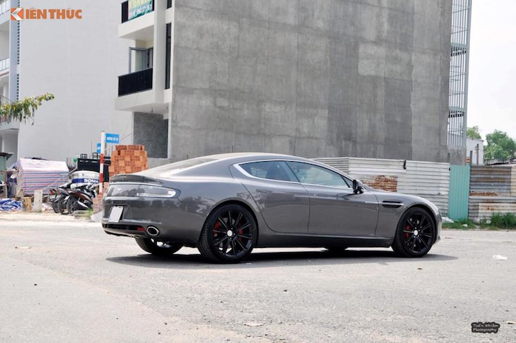 can-canh-hang-doc-aston-martin-rapide-hon-5-ty-tai-vn-hinh-12
