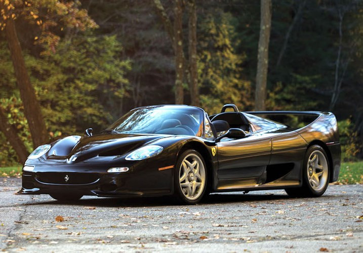 ferrari-f50-mau-den-kich-doc-gia-796-ty