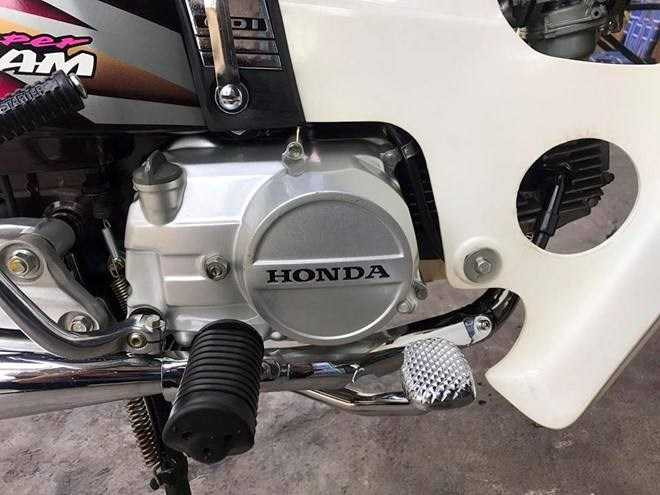 Can canh Honda Dream Viet chay 1500km gia ca tram trieu-Hinh-8