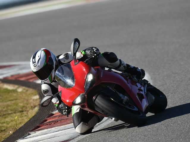 10 sieu moto manh nhat the gioi hinh anh 5