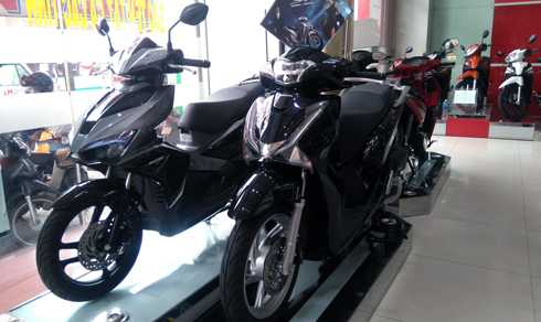 honda-sh-2017-chay-hang