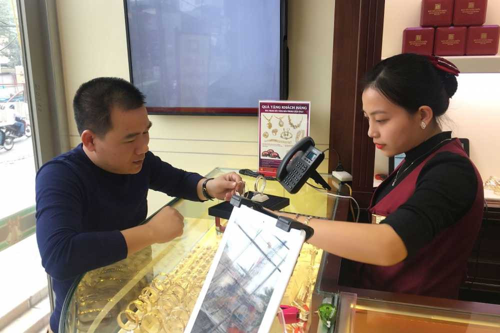 gia-vang-hom-nay-25-1