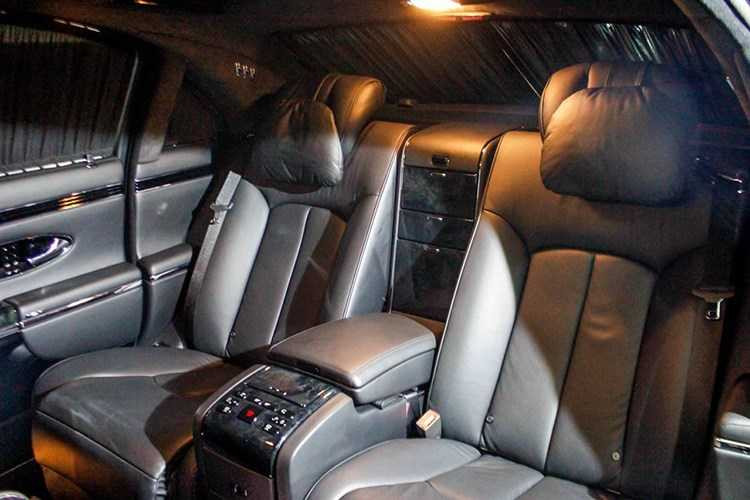cap-doi-maybach-62s-hon-40-ty-cua-dai-gia-ninh-binh-hinh-7