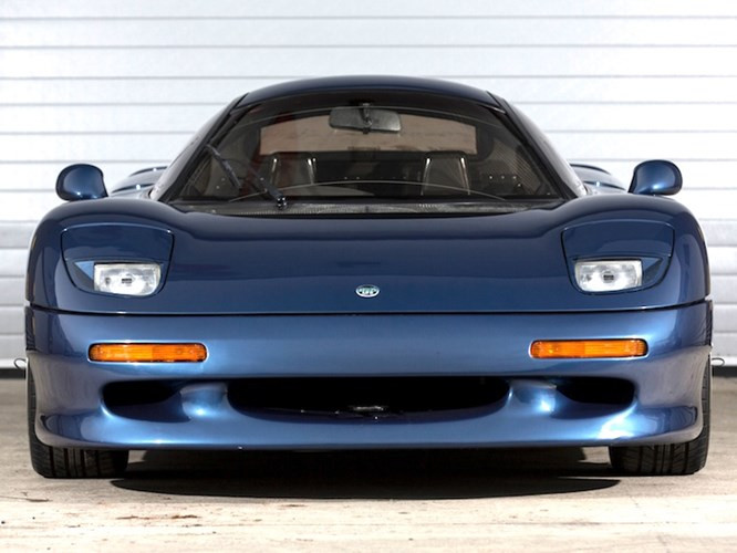 chiem-nguong-sieu-xe-hang-doc-jaguar-xjr15-gia-112-ty-hinh-8