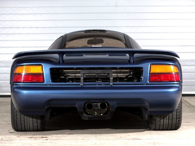 chiem-nguong-sieu-xe-hang-doc-jaguar-xjr15-gia-112-ty-hinh-9