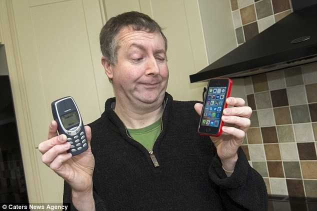 Nokia 3310 sau 17 nam van xai tot hinh anh 2