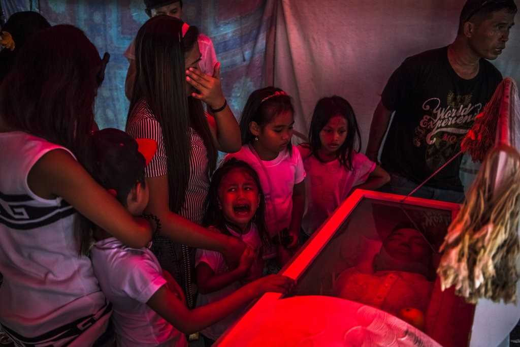 Anh dai su Nga bi am sat doat giai World Press Photo 2017 hinh anh 2
