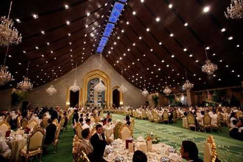 Cach gioi sieu giau tren the gioi tieu hang ty USD-Hinh-3