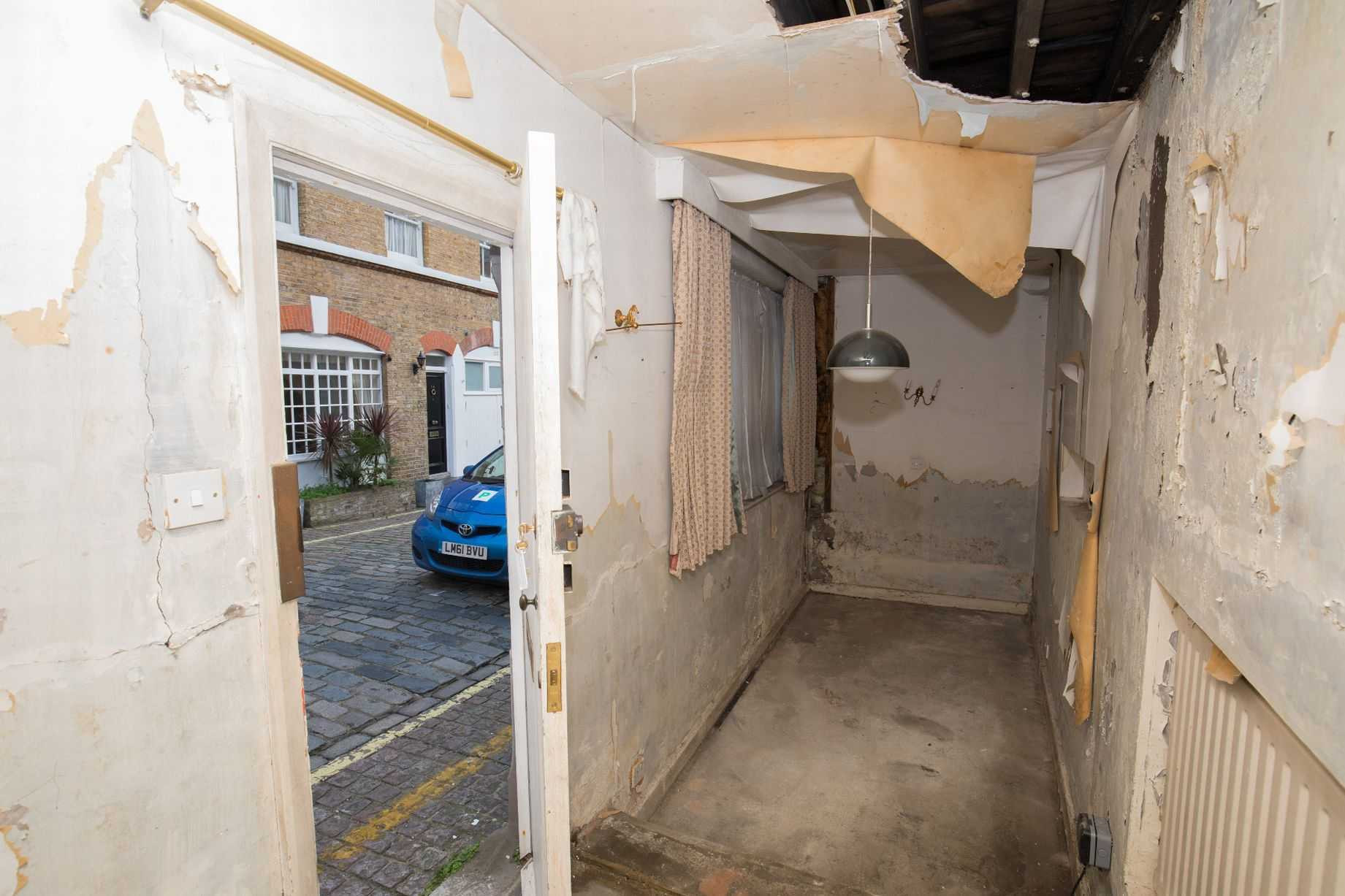 Căn nhà mặt tiền 19m, sâu... 0,7m giá 22 tỉ đồng ảnh 3