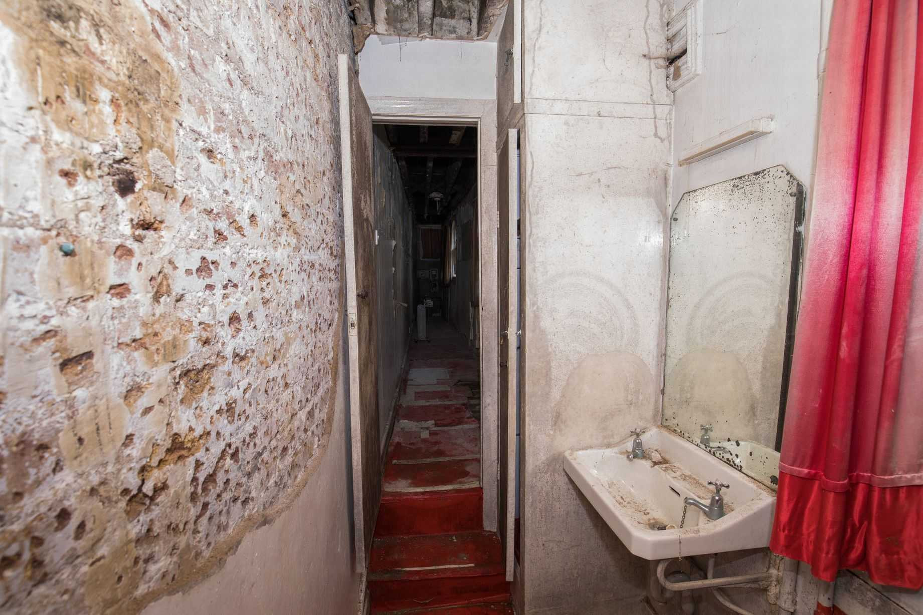 Căn nhà mặt tiền 19m, sâu... 0,7m giá 22 tỉ đồng ảnh 9