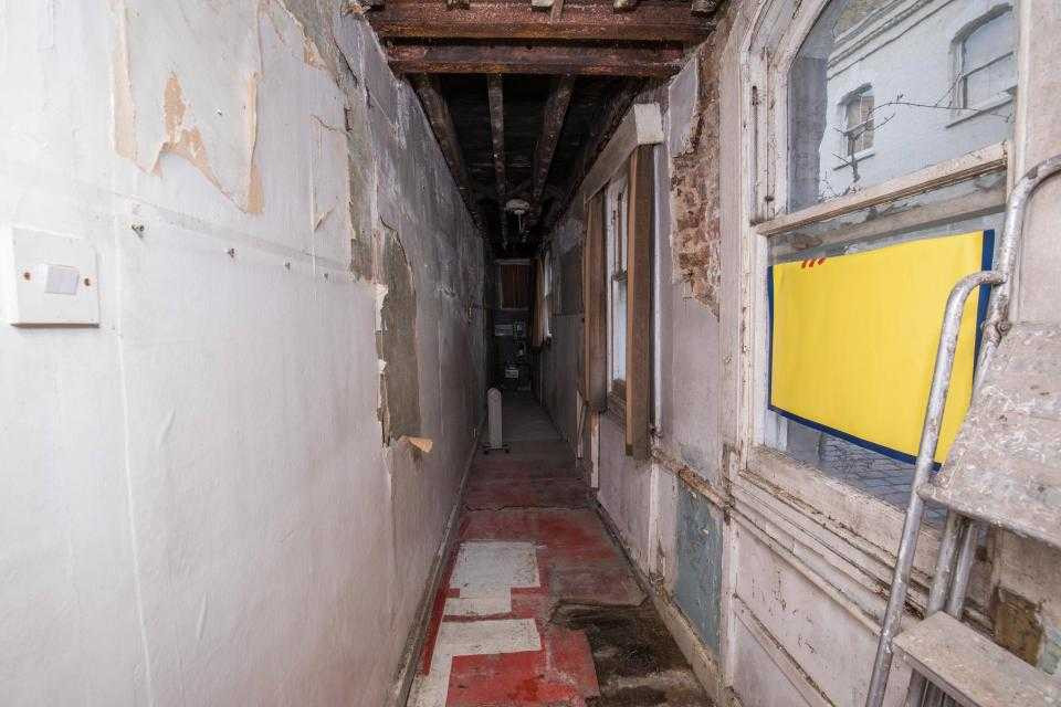 Căn nhà mặt tiền 19m, sâu... 0,7m giá 22 tỉ đồng ảnh 6