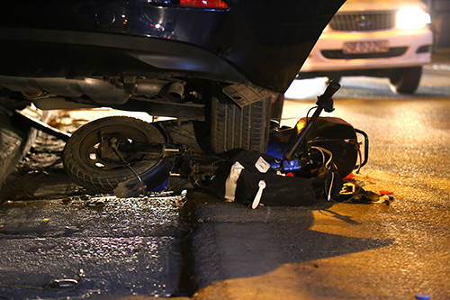 xe-hop-gay-tai-nan-lien-hoan-tai-ha-noi