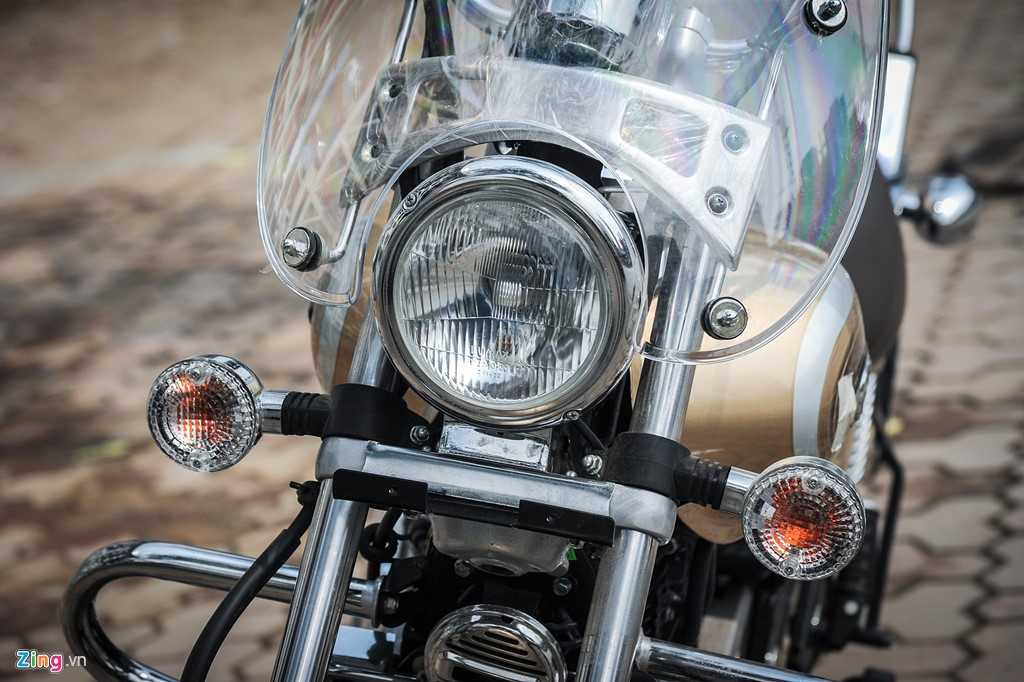 Moto duong truong 220 phan khoi gia hon 60 trieu tai Ha Noi hinh anh 3