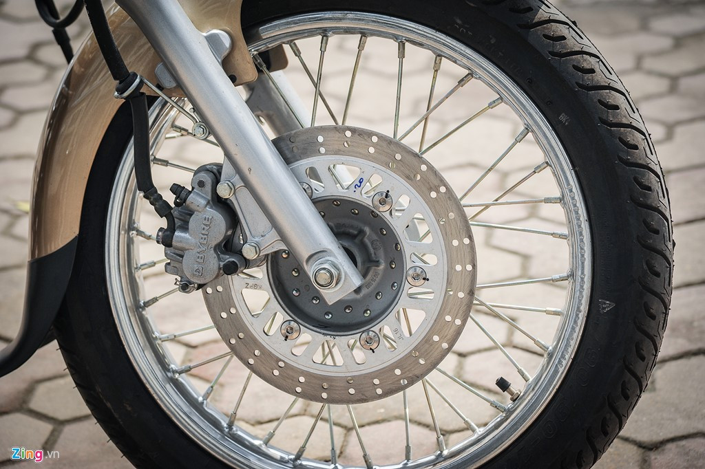 Moto duong truong 220 phan khoi gia hon 60 trieu tai Ha Noi hinh anh 5