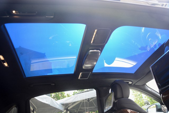 dai-gia-viet-tau-sieu-xe-sang-maybach-gia-7-ty-la-ai-hinh-6
