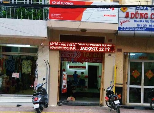 cua-hang-Vietlott-o-tp-hcm-2-lan-ban-ve-trung-doc-dac