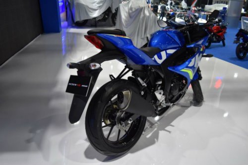 2017 suzuki gsx-r150 gia 56 trieu dong sap ve viet nam? hinh anh 2