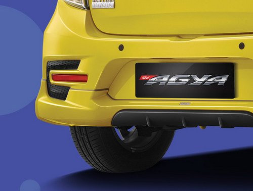 toyota bat ngo ra lo xe gia re agya chi 224 trieu dong hinh anh 2