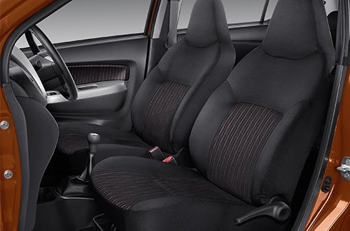 toyota bat ngo ra lo xe gia re agya chi 224 trieu dong hinh anh 4