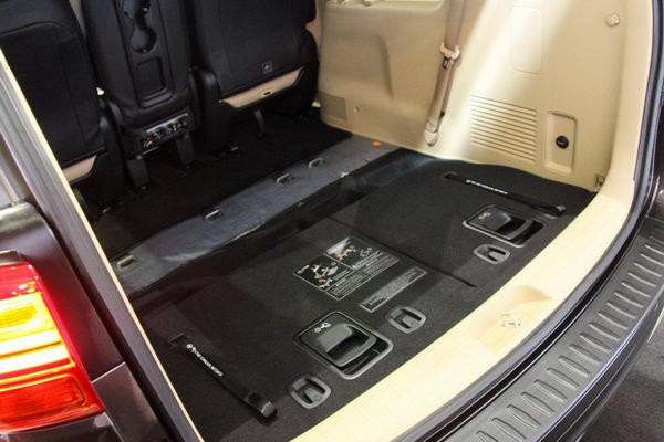 kia sedona 2017 co gia tu 792 trieu dong hinh anh 5