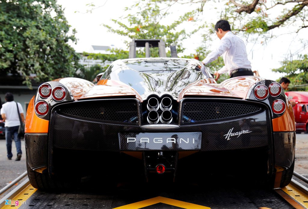 Chi tiet Pagani Huayra 80 ty cua Minh Nhua o Sai Gon hinh anh 14
