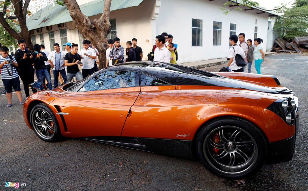 Chi tiet Pagani Huayra 80 ty cua Minh Nhua o Sai Gon hinh anh 8