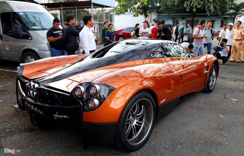 Chi tiet Pagani Huayra 80 ty cua Minh Nhua o Sai Gon hinh anh 9