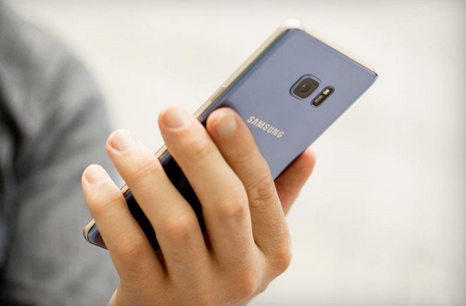 Galaxy Note 7 tan trang gia re hon 30% tai Han Quoc hinh anh 1