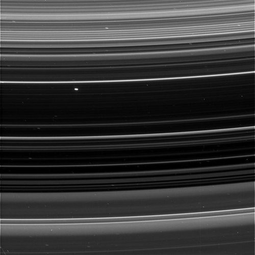 Những hình ảnh chưa từng thấy về vành đai của Sao Thổ - 8