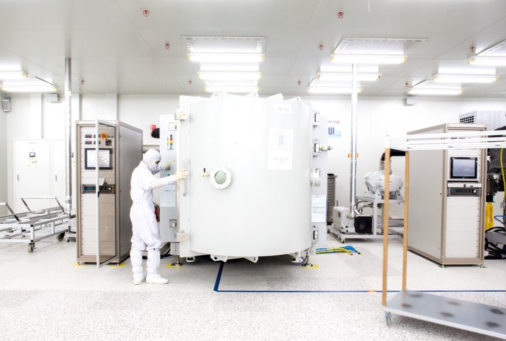 Ben trong nha may san xuat Galaxy S8 o Thai Nguyen hinh anh 7