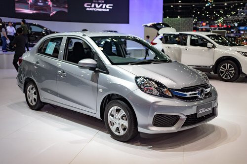 xe nho gia re honda brio chi tu 324 trieu dong hinh anh 6