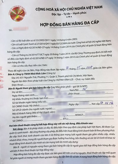 hau-due-thien-ngoc-minh-uy-du-khach-vay-tin-dung-den-ban-hang-da-cap-1