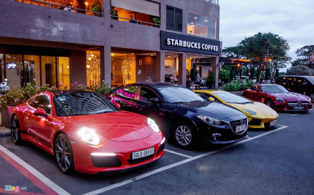 Cuong Do La mua them sieu xe Mercedes GT hon 8 ty hinh anh 11