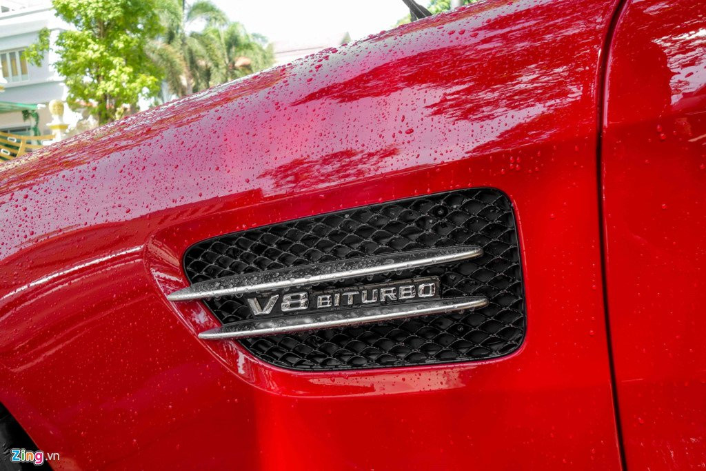 Cuong Do La mua them sieu xe Mercedes GT hon 8 ty hinh anh 9