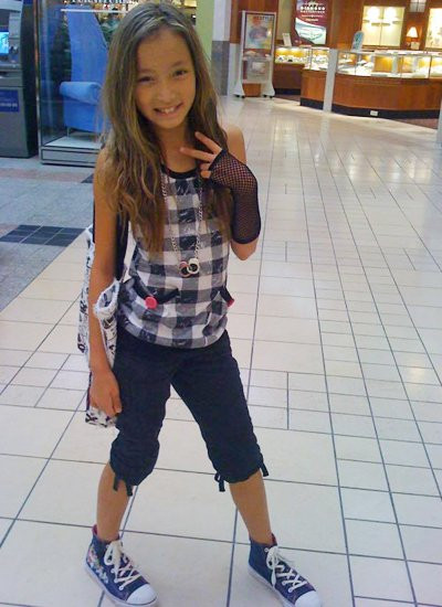 thanh-ha-lan-dau-khoe-con-gai-19-tuoi-2