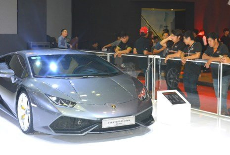 Dàn siêu xe phải nộp phí tiền tỉ tại Việt Nam - ảnh 2