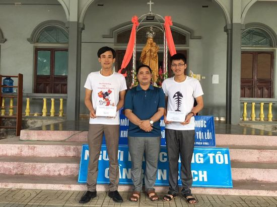 Hinh anh Lai lich ten phan dong Hoang Duc Binh vua bi bat khan cap