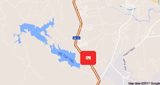 Vị trí (màu đỏ) xảy ra vụ tai nạn thương tâm làm chết 2 người.