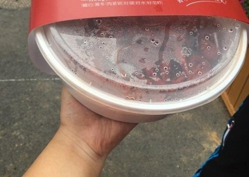 càu hon bàng 99 hop tom hùm, chàng trai thanh cong tuc khac hinh anh 4